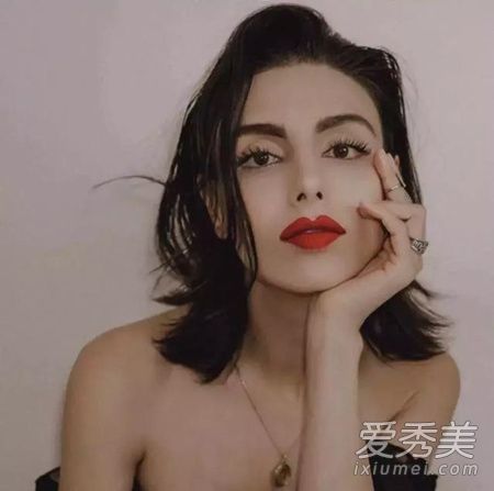 美人鱼卷短发图片短发美人鱼卷如何卷教程