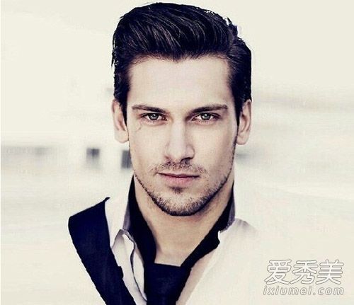 飞行头。最能打动女孩的男士发型