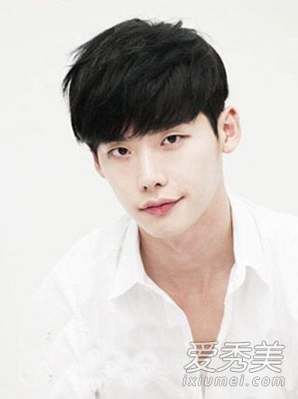 适合短发的大学生