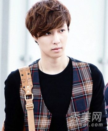 2015年，最新的男士短烫发不会太晚。