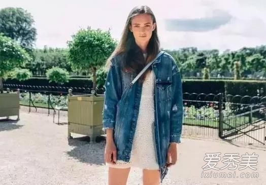 你经常洗牛仔外套吗?如何洗掉发黄或染色?