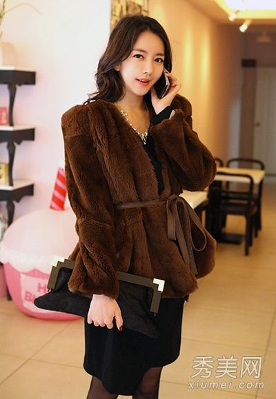 职场着装中隐藏的优雅气质