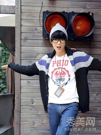 初冬适合男孩的流苏风格对男人来说非常温暖。