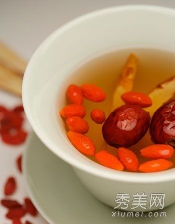 祛斑食疗:4种杨彦汤祛斑