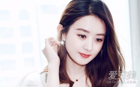 长发和短发哪个更老?明星示范给你看