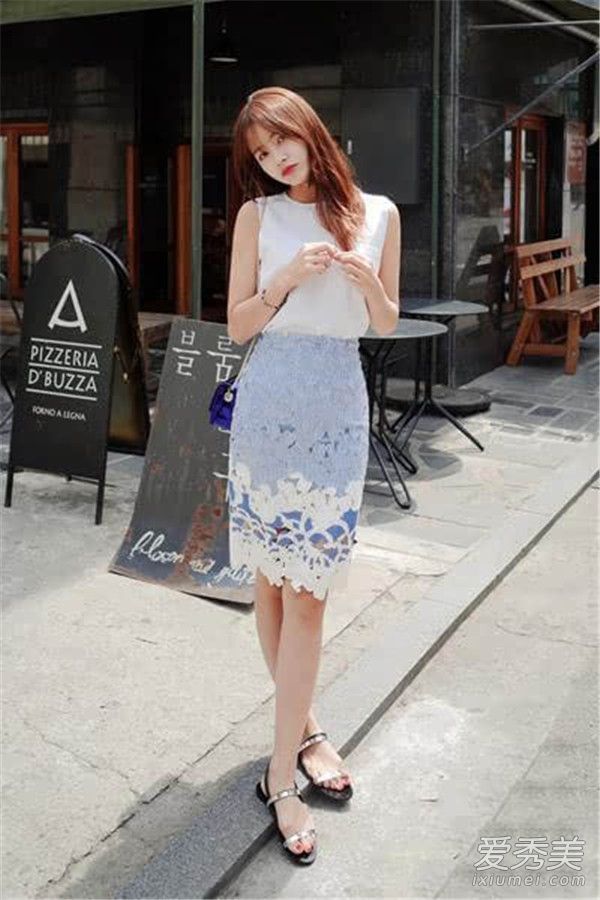 雪纺衬衫配什么裙子？雪纺衬衫配裙子清新知性