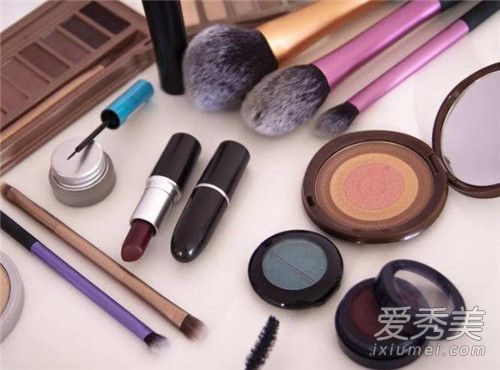 化妆品能带上飞机吗?化妆能持续多久