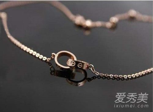 卡地亚项链是什么材料?卡地亚项链是什么金的