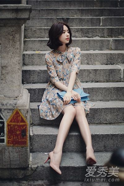 8件印花连衣裙搭配打造淑女气质