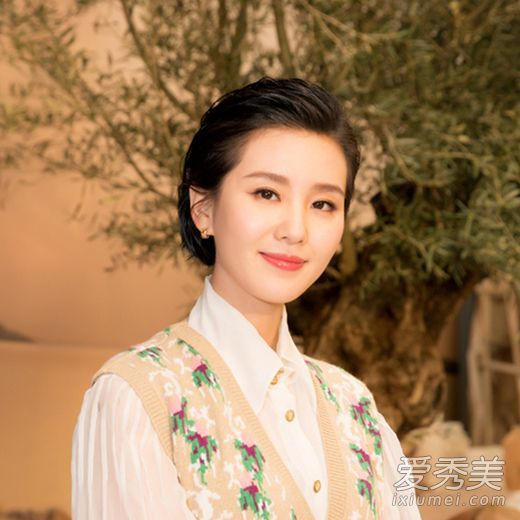 面具脸太尴尬了?刘师师高清裸妆绝世佳人