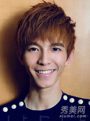 郭敬明展示小男孩发型
