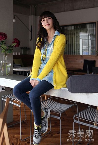 新春装引领街头叫卖桃花