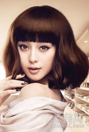 范冰冰、姚迪和杨蜜看女演员如何玩梨花