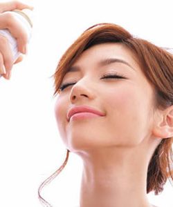 保湿人才必备的35个常识是水嫩无敌。