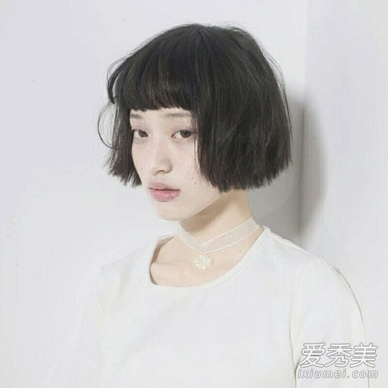 刘海总是会出油?夏季自助可以尝试这些方法!