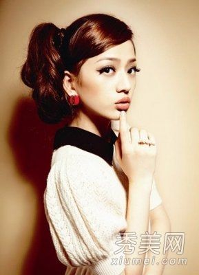 DIY简单复古发型变化趋势图标