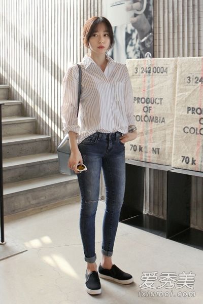 春装+紧身裤知性敏捷专业模特
