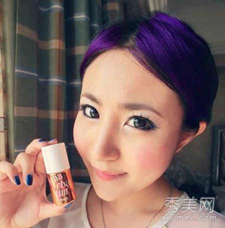 美容化妆天赋展示橙色无辜大眼睛化妆画