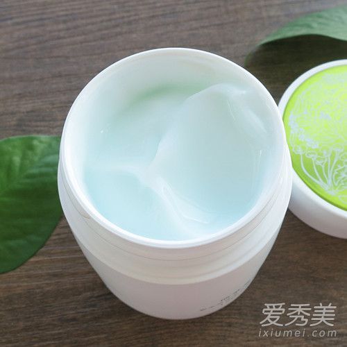 如何使用透明水晶面膜透明水晶面膜需要清洗吗