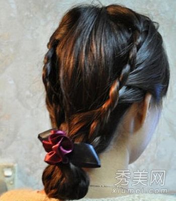 范女士辫发编发过程图解