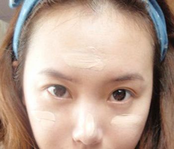 像洋娃娃一样天真无邪的眼妆让她的男朋友感觉很柔软