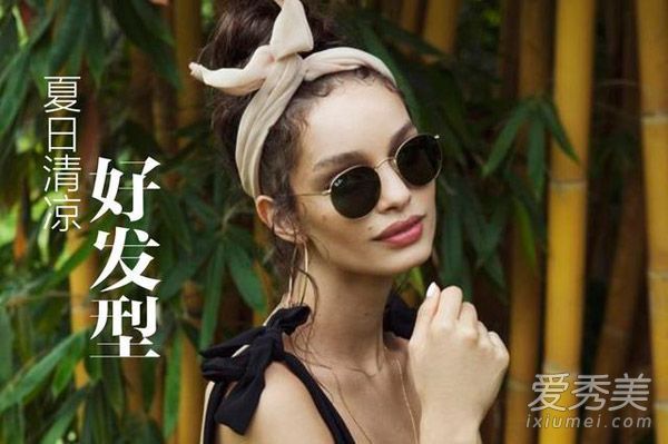 一两个字就是一两个字,热度很高!长发女孩,来做肉丸头。低盘发丝缓解夏季炎热