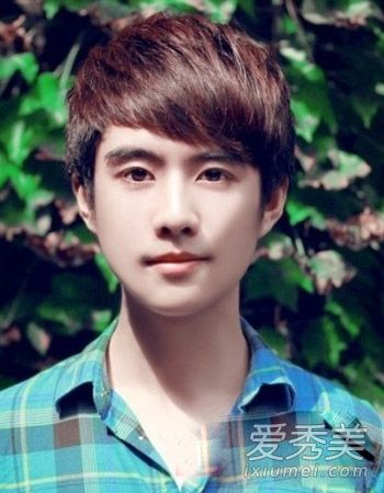 暖冬最流行的男孩发型是9号短发打造的帅气男士