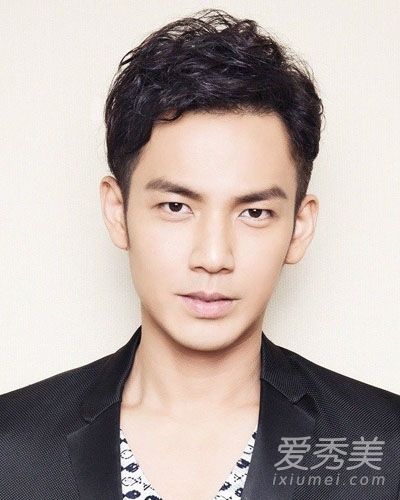 评《为什么是笙箫默》中钟汉良的经典发型