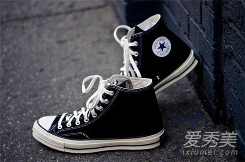 哪个更好，匡威经典还是70年代