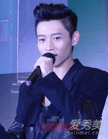 网络揭露魏晨结婚了