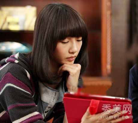 学明星邦奇直发大龄女生齐玩温柔