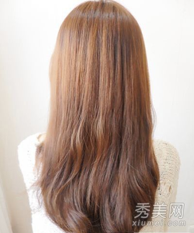 秋天,韩国发型装订方案在1分钟内就变成了淑女。