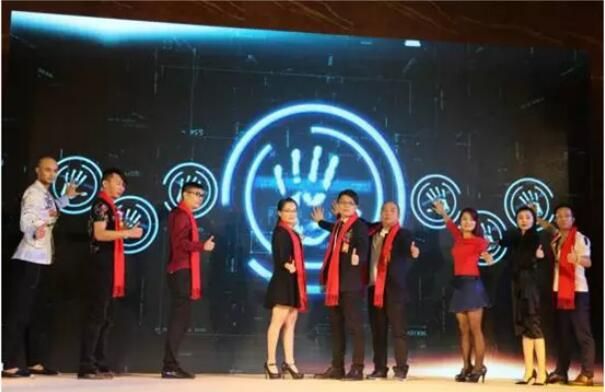 云之堂草本洗发水引领草本洗涤和保护新潮流。