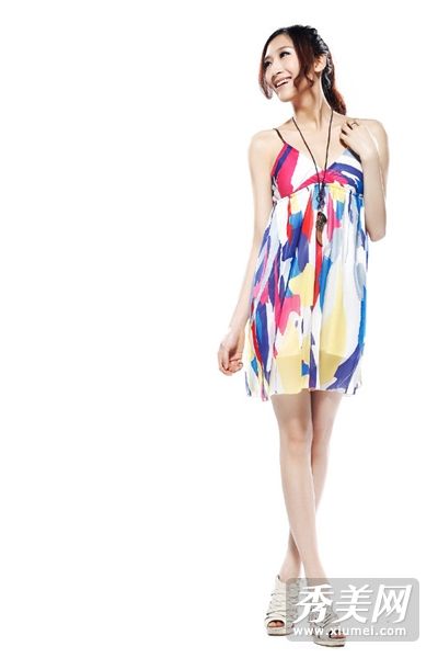 精致雪纺展现品味、性感魅力和升级