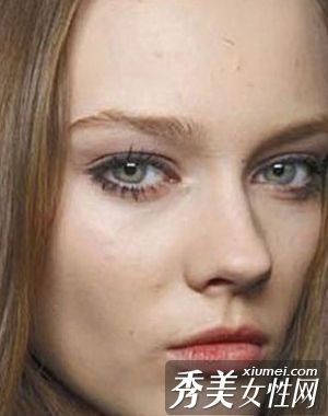 秋季灰妆引人注目