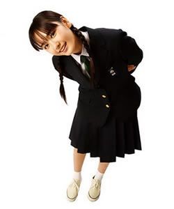 展示12种让男人心跳加速的纯美发型