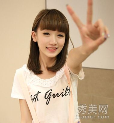 经典圆脸女孩发型图片分享