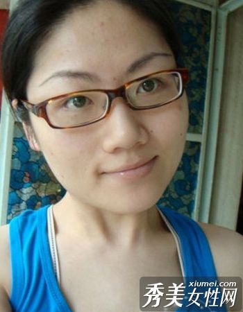 我会教你四个步骤来为旅行打水和润色仙奴的妆容。