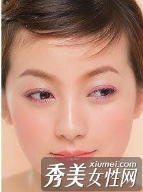 秋季甜美醉人的三款粉色妆容