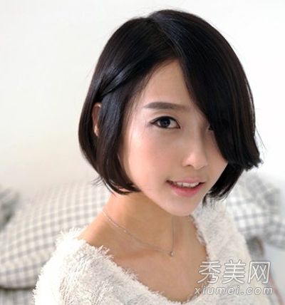 8款时尚偏妆发型轻松征服钻石脸