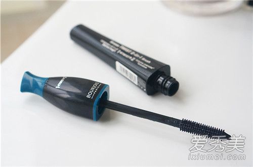 妙帕里斯旋转木马防水睫毛膏使用介绍