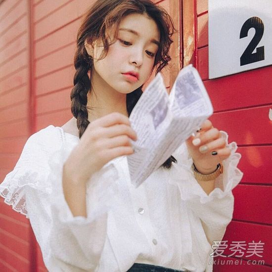 少说话,好头发就少。你没想过原因吗?