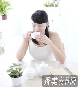 生理期间调节肌肤,有效去除暗黄