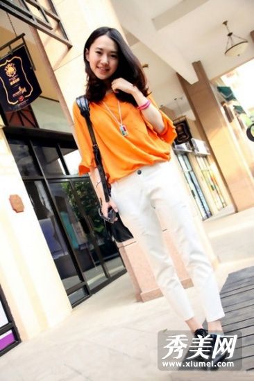 漂亮的裤子应对突如其来的寒冷