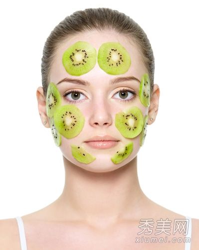 DIY美白面膜:香蕉美白+柠檬祛斑