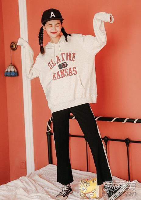 秋天的第一件事！如何搭配每个女孩都应该有的礼服