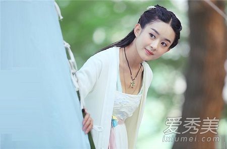 赵已经瘦了8公斤。为什么他的脸比短发的郑爽还要胖?