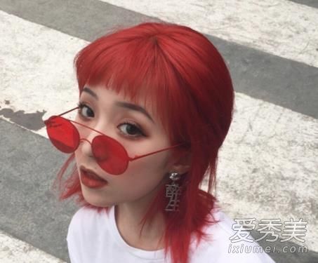 你确定你不想在2018年秋季尝试这10种流行颜色吗?