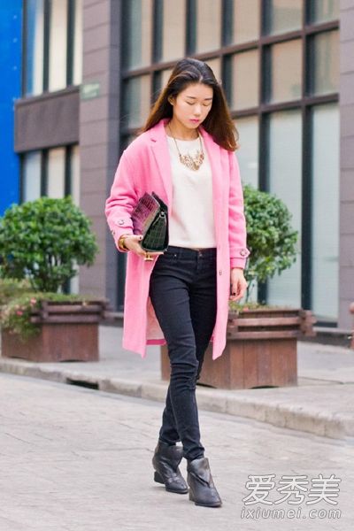 情人节约会首选粉色外套的甜美搭配