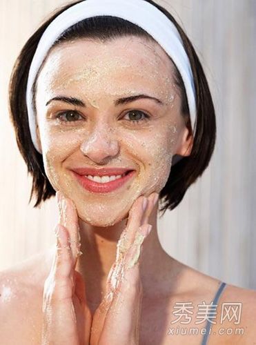 DIY美白面膜:番茄牛奶鸡蛋美容用法